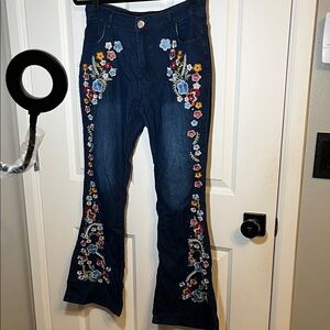 Embroidered Denim Jeans with Floral Design